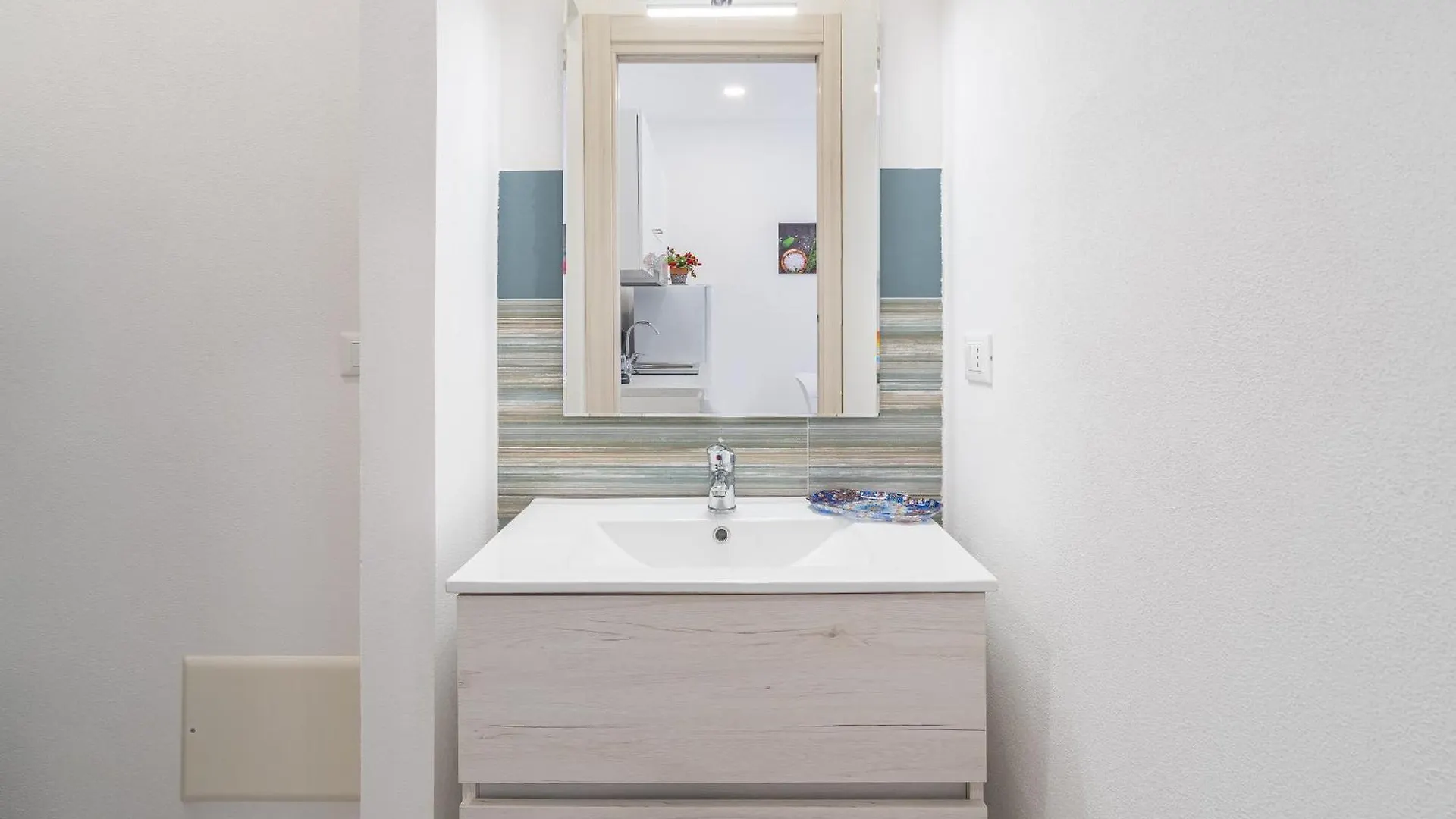 Lina Apartment Avola 0*,  Italy